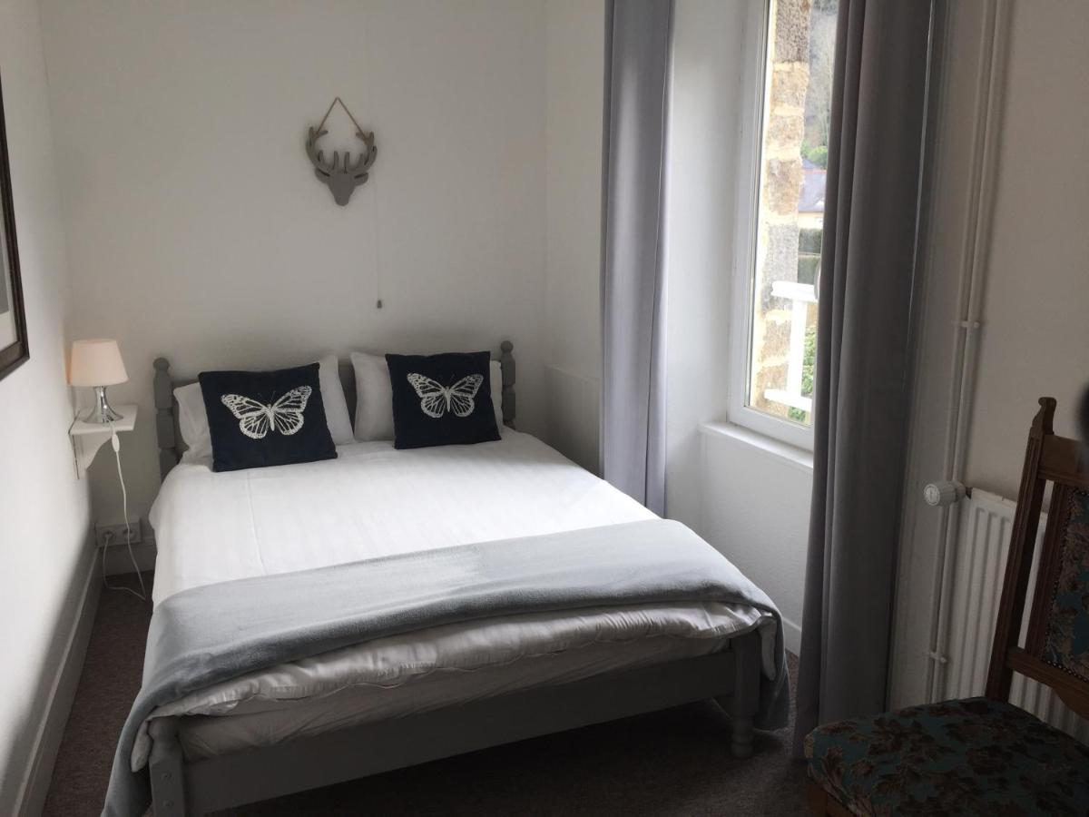 Bed and Breakfast Au Bon Accueil Saint-Marcan Exterior foto