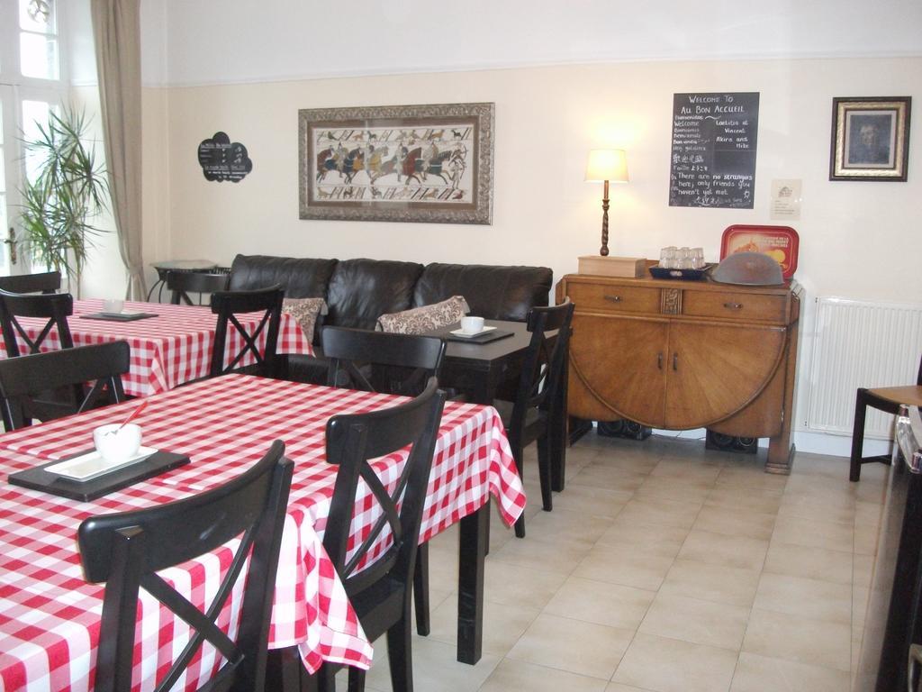 Bed and Breakfast Au Bon Accueil Saint-Marcan Zimmer foto