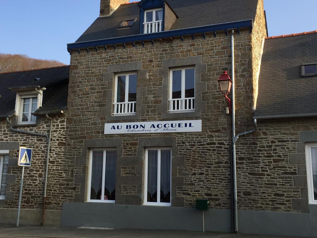 Bed and Breakfast Au Bon Accueil Saint-Marcan Exterior foto